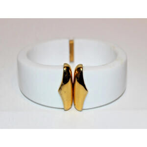 Vintage MONET White Lucite Enamel Hinged Bangle Bracelet Gold Tone 6.5"